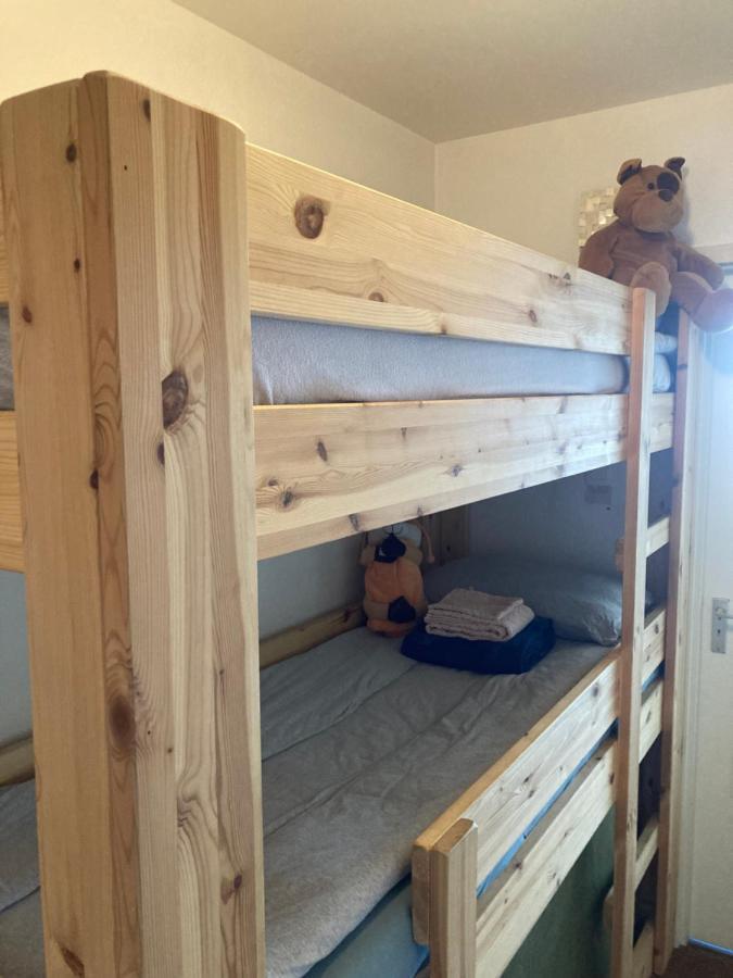 Tiny Apt W/ Balcony And Seaview, Even Out Of Your Bed ! Остенде Экстерьер фото